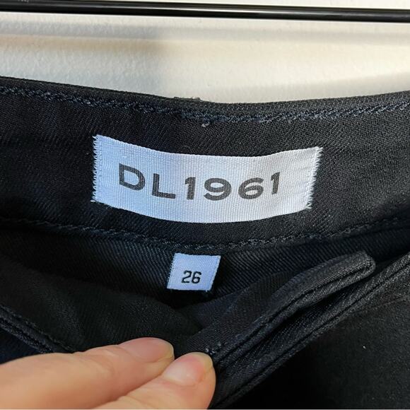 DL1961 Women's Florence Instasculpt Black Mid-Rise Skinny Fit Jeans Size 26 - Picture 6 of 8